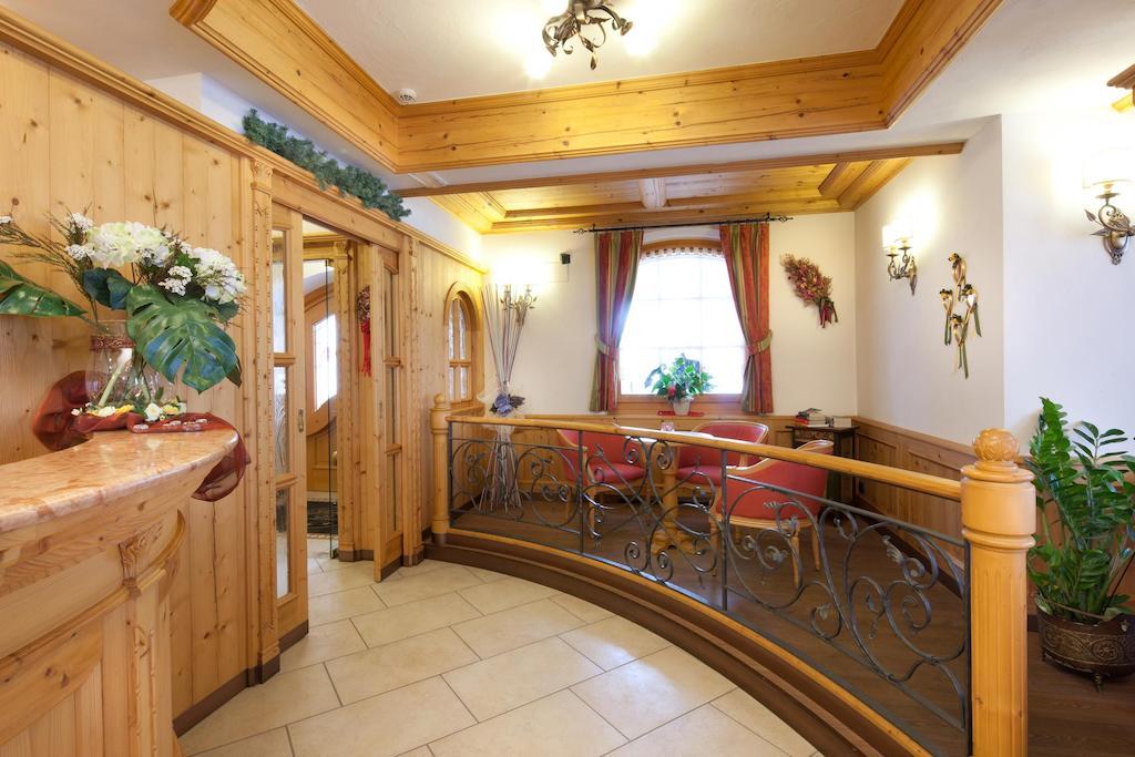 Hotel Garni Laura Арабба Экстерьер фото